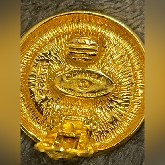 SOLD Chanel Logo Clip On Statement Earrings - Picture 6 of 8